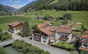 Hotel Pension Brugghof  2*